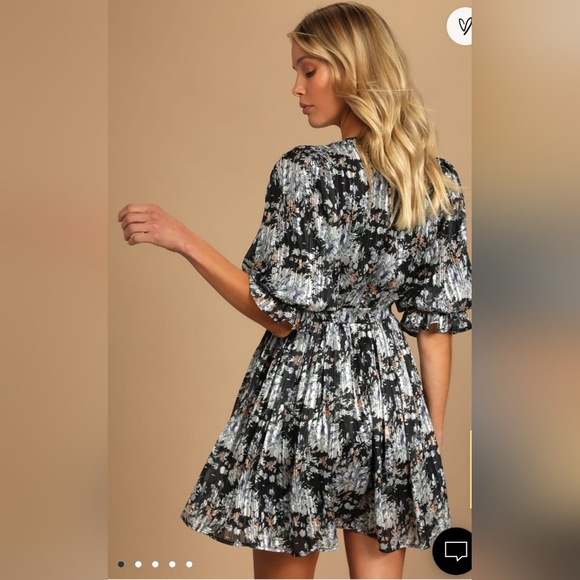 Lulu's Black Floral Print Skater Mini Dress | Size XL - Picture 2 of 11